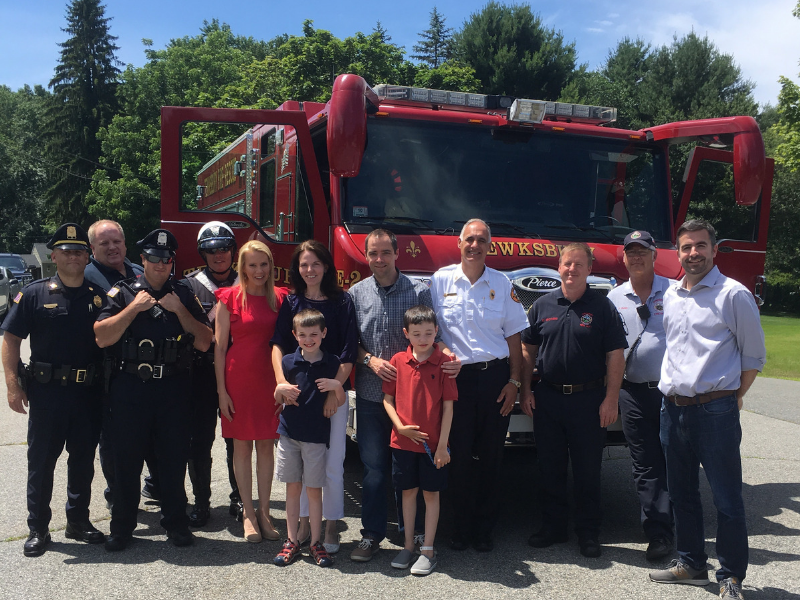 kids visiting firefighters and police